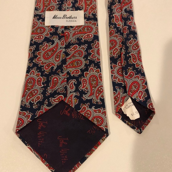 Maas Brothers Florida Tie - Picture 2 of 2